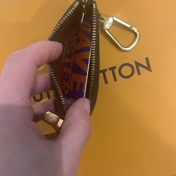 Louis Vuitton key and card holder - Picture 3 of 6